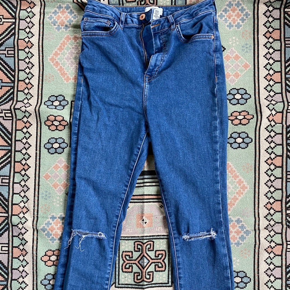 High waisted forever 21 jeans